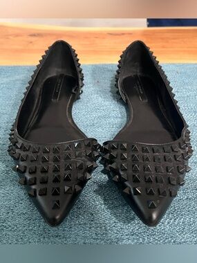 Zara Pointed Studded Ballet Flats Black Women’s Size 9